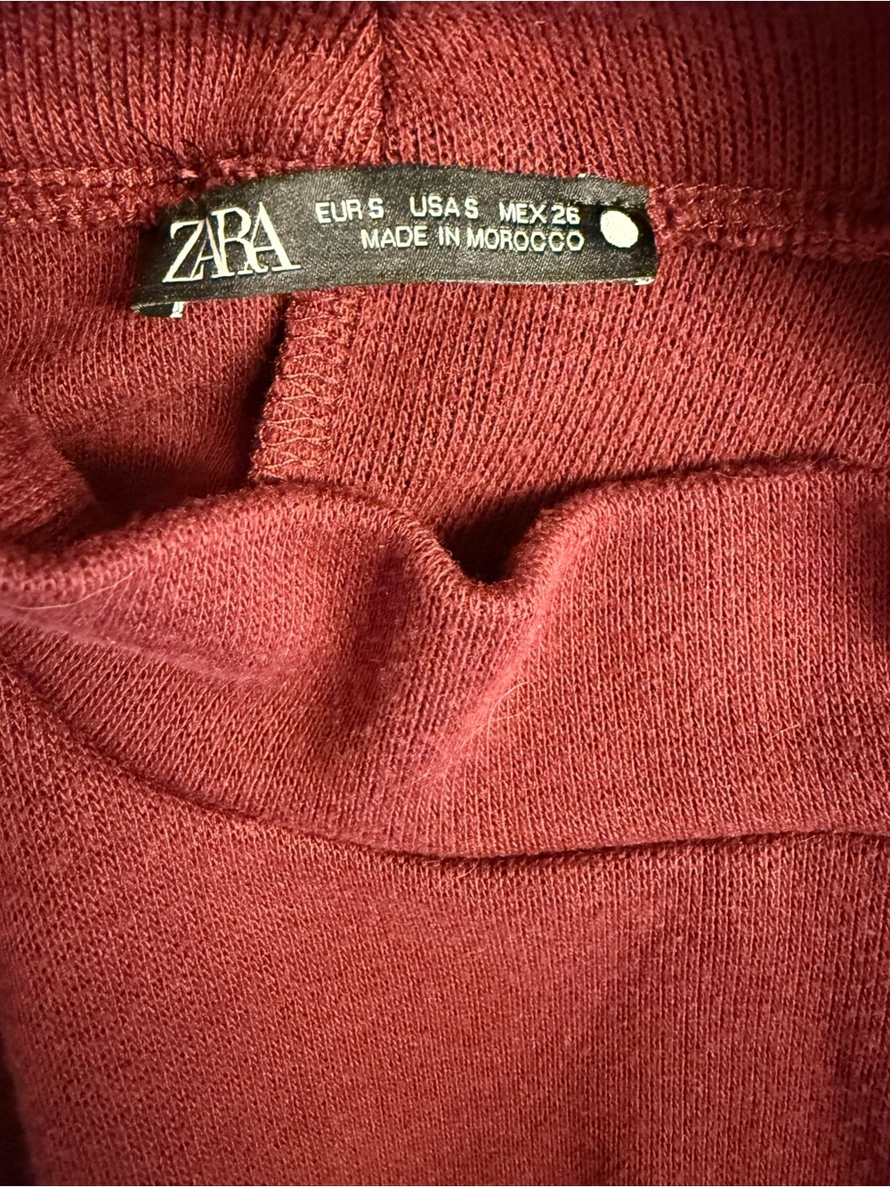 Zara Soft Buttoned Top Raspberry Burgundy Gold Button Shoulder Size Small - Picture 5 of 5